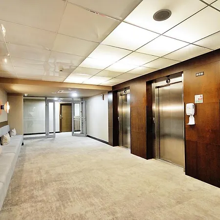 119 W Pieciogwiazdkowym Royal Tulip Plaza Tuz Tuz Dobruk Apartmán Kolobřeh
