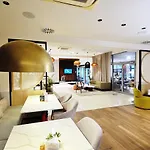 119 W Pieciogwiazdkowym Royal Tulip Plaza Tuz Tuz Dobruk * Kolobřeh