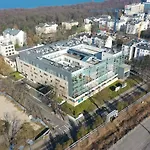 119 W Pieciogwiazdkowym Royal Tulip Plaza Tuz Tuz Dobruk Apartmán *