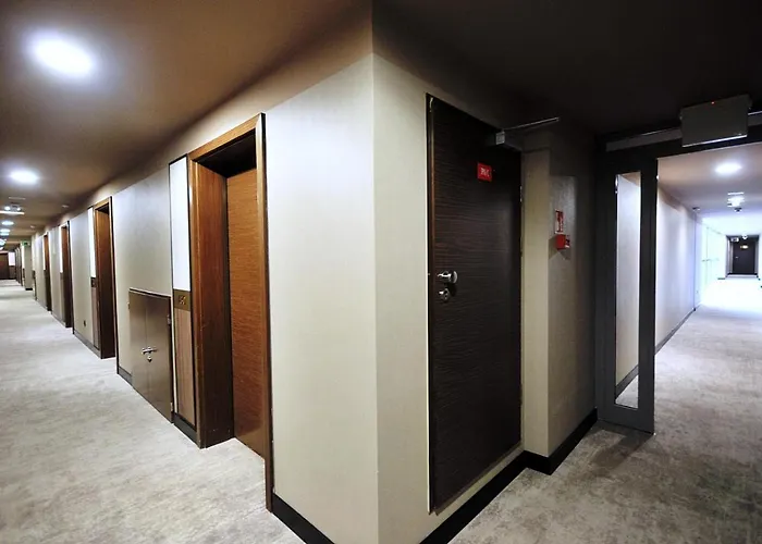 119 W Pieciogwiazdkowym Royal Tulip Plaza Tuz Tuz Dobruk קולובז'ג