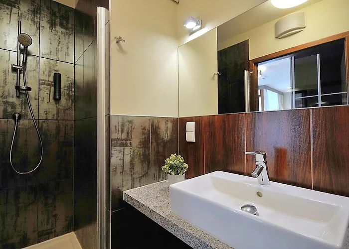 119 W Pieciogwiazdkowym Royal Tulip Plaza Tuz Tuz Dobruk דירה